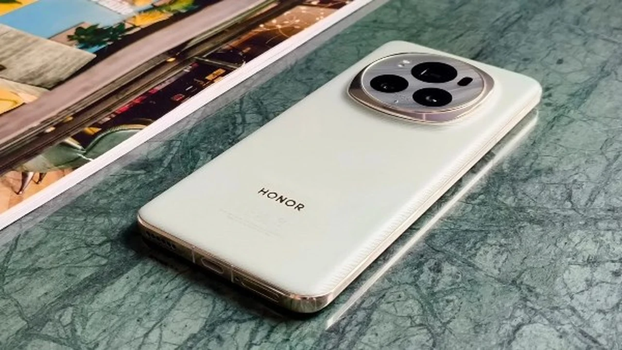 بمواصفات استثنائية.. هاتف Honor Magic V6 يظهر رسمياً بمميزات تتحدى المنافسين عالمياً